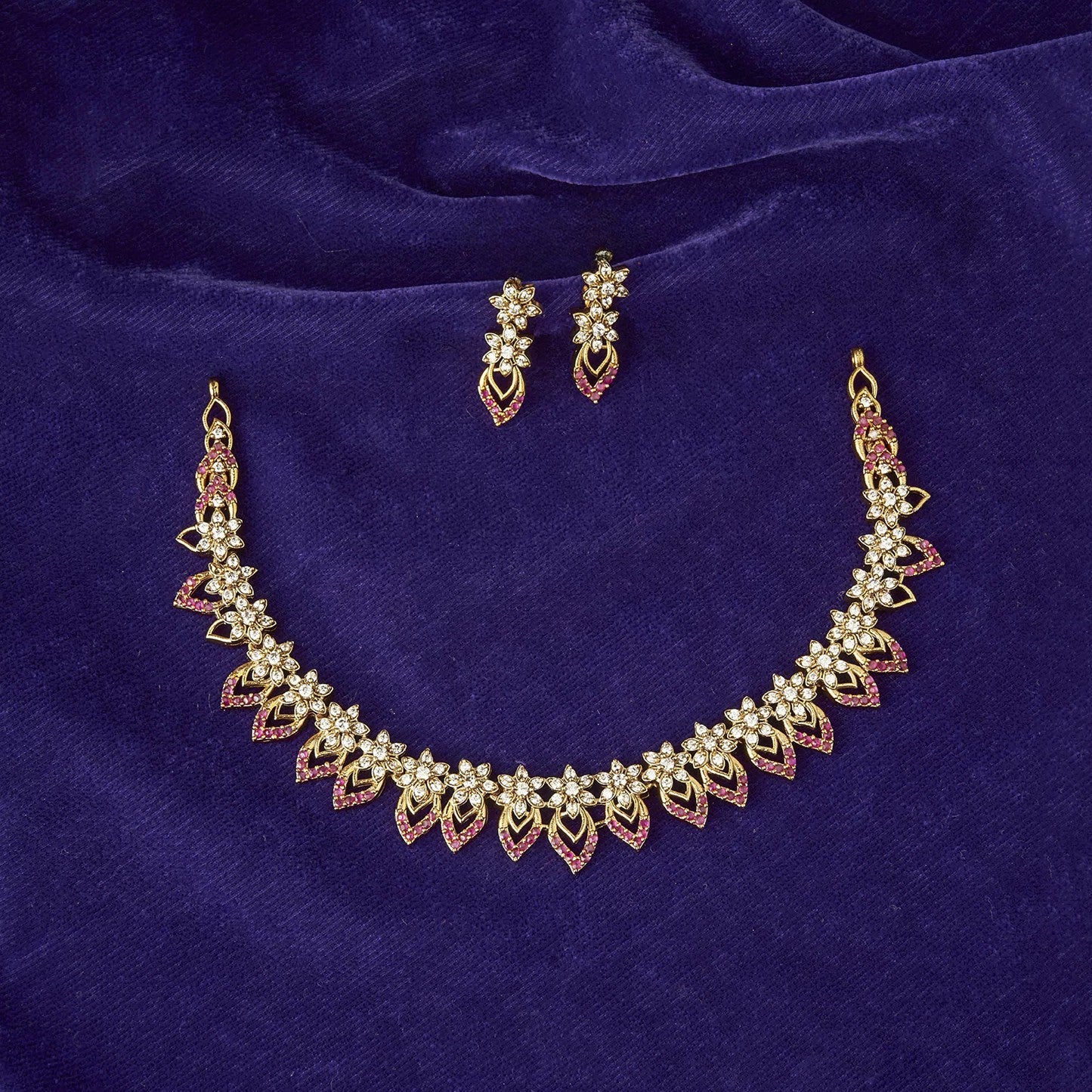 Floral Necklace SM77140