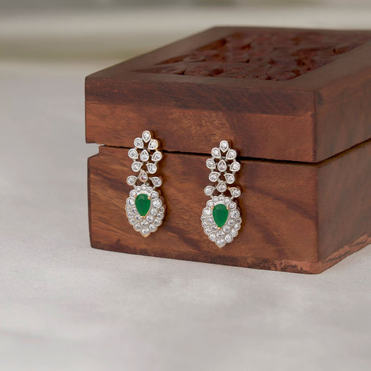 Emerald Pearl drop Necklace