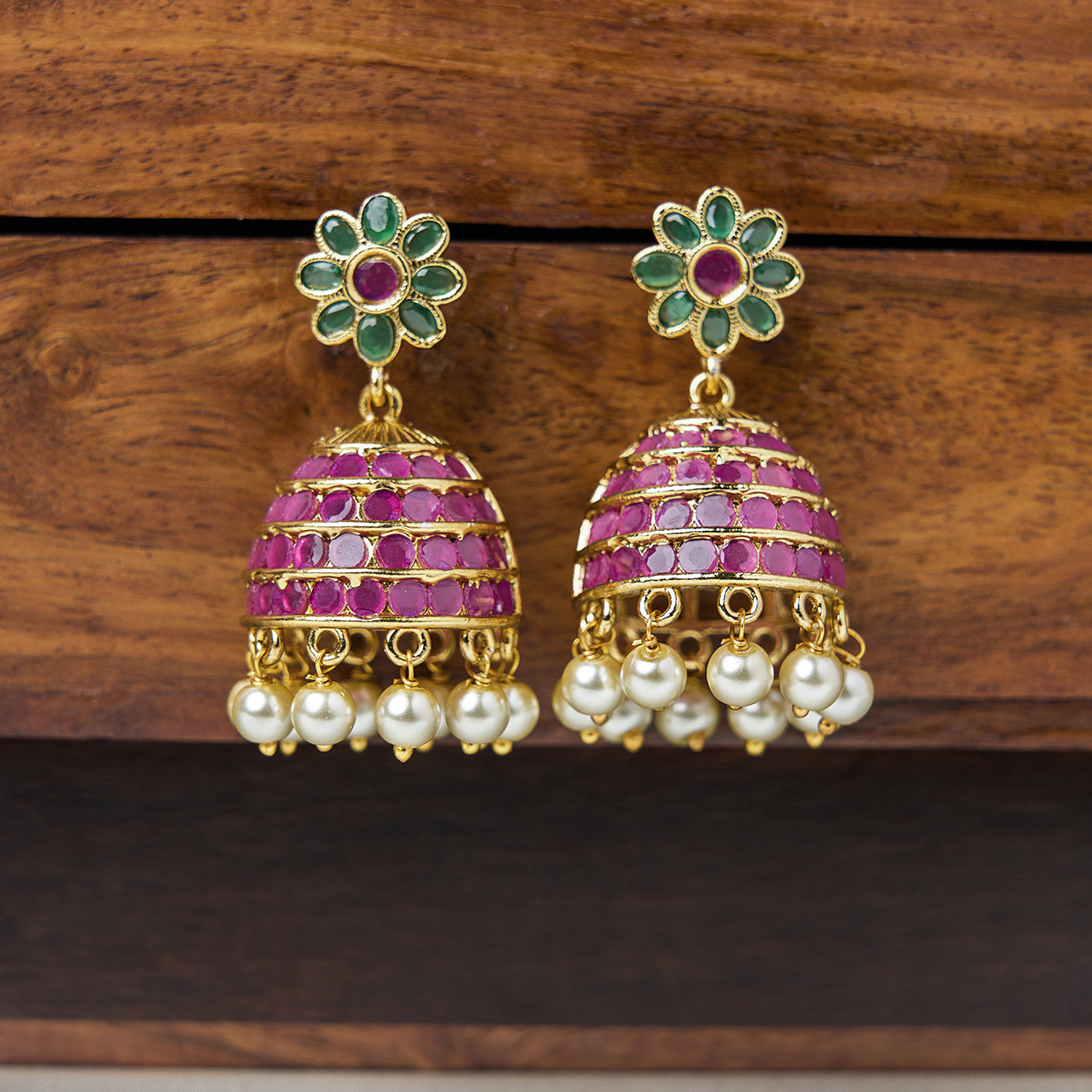 Floral Jhumka SM72302