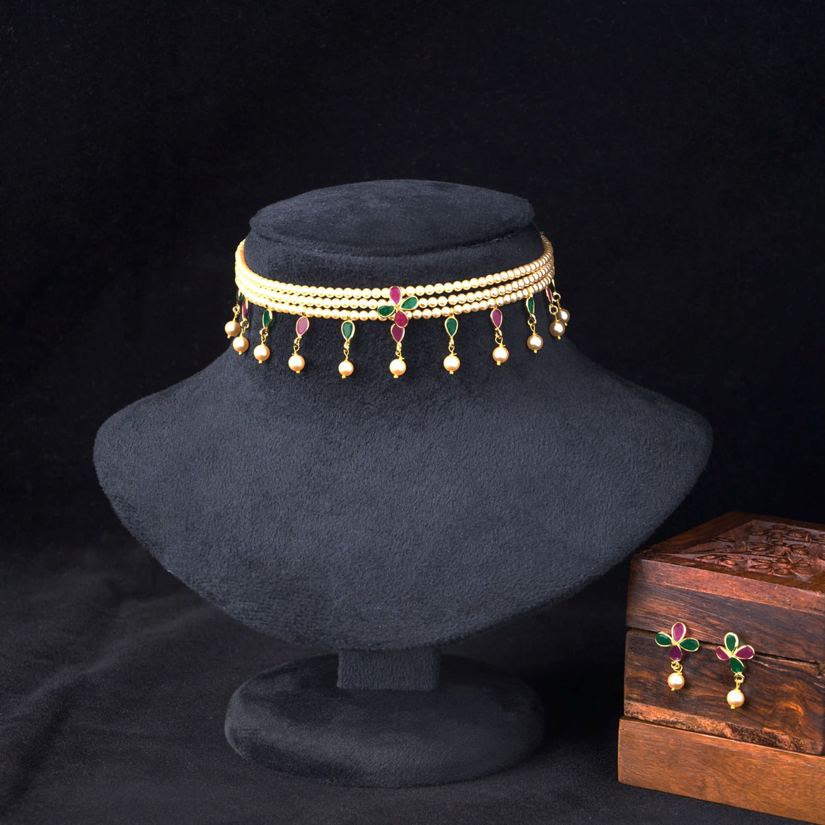 Ruby Emerald Pearl Designer Choker