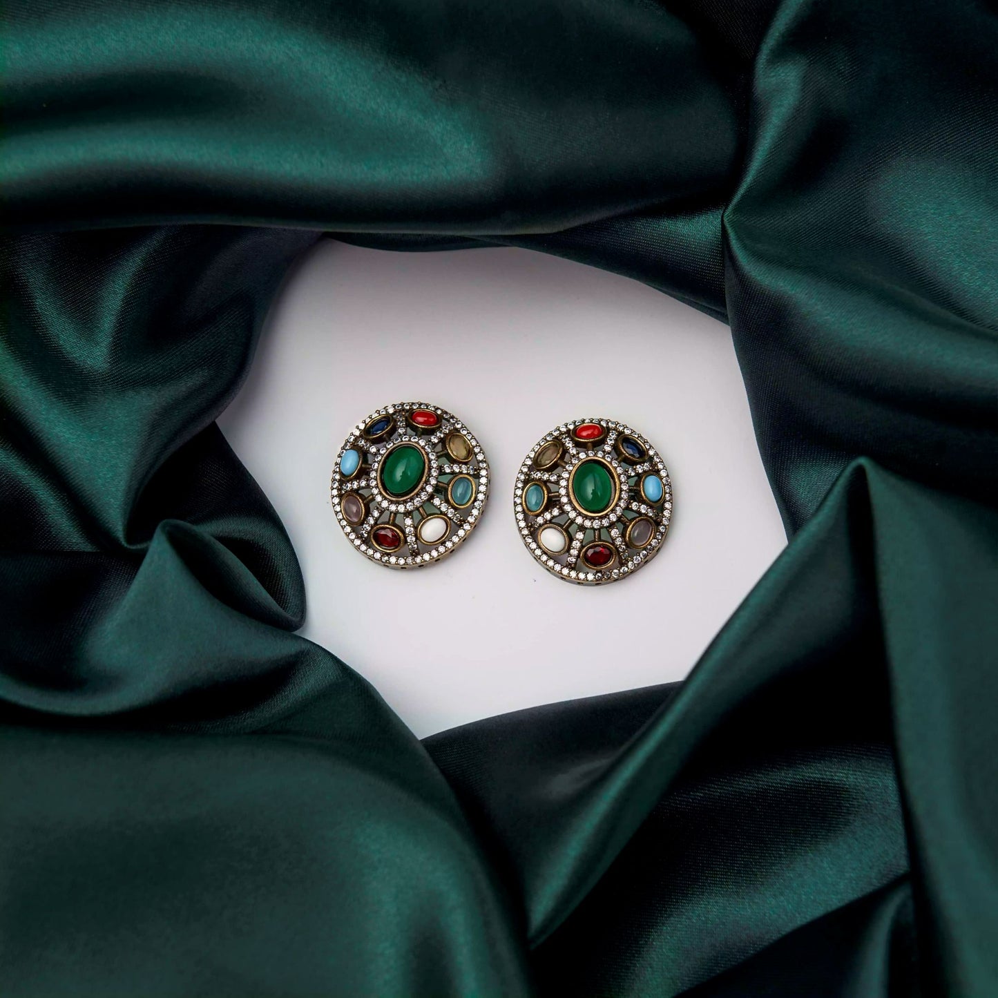 Navratan Stud SM21104