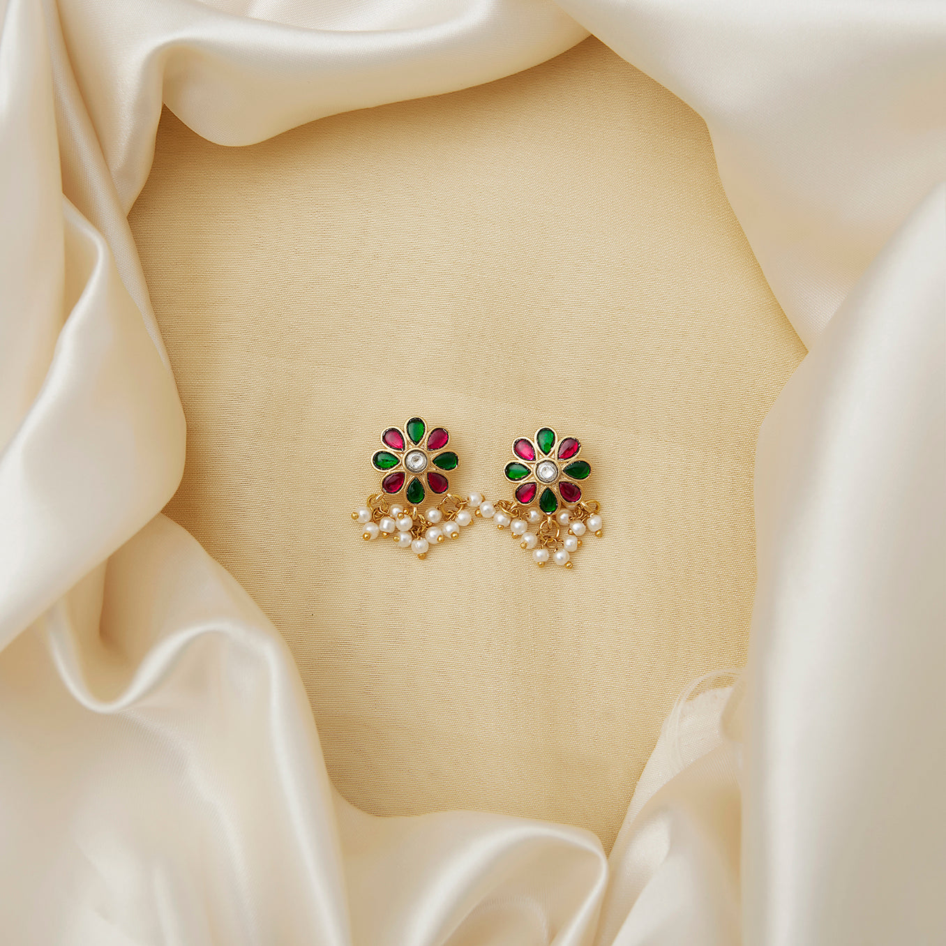 Floral Pearl Jadau Bugadi