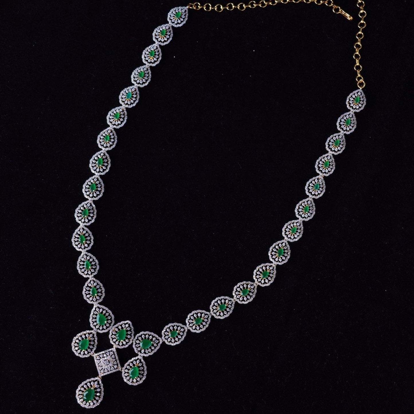 Pear Cut Emerald Statement Haaram