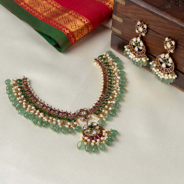 Short Necklaces