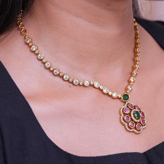 Classic Necklace