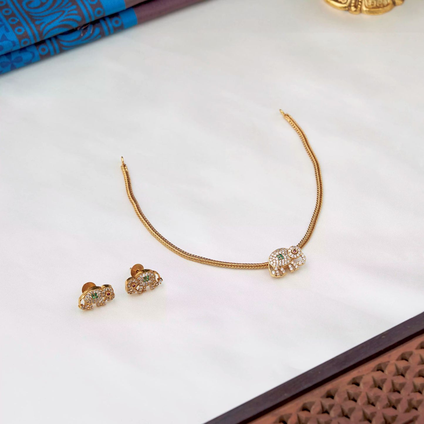 Attigai Necklace SM77240