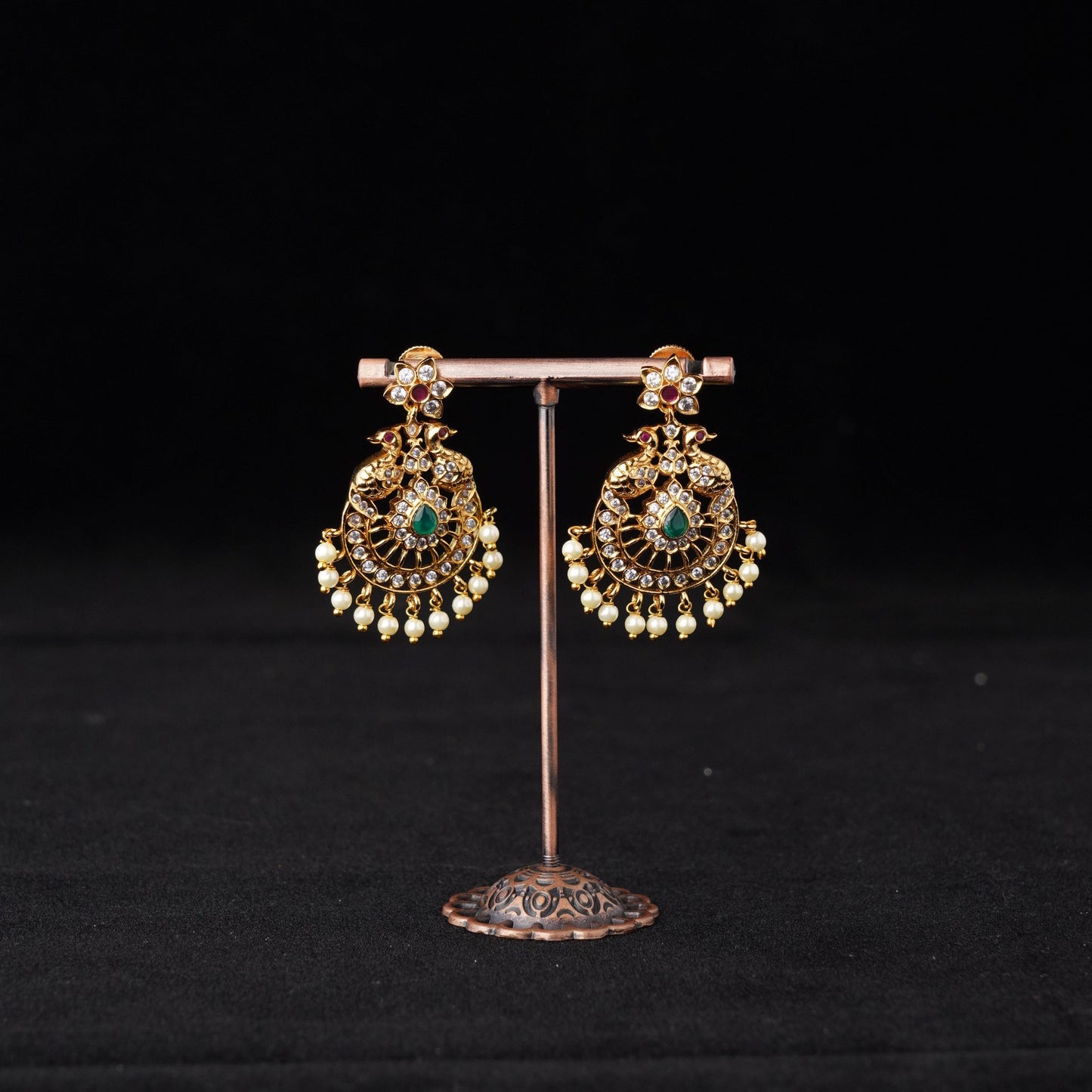 Classic Traditional Choker SM51117