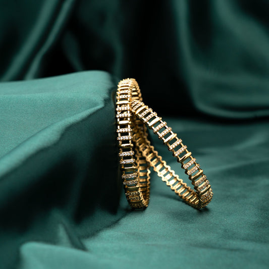 Classic Victorian Bangles SM60109