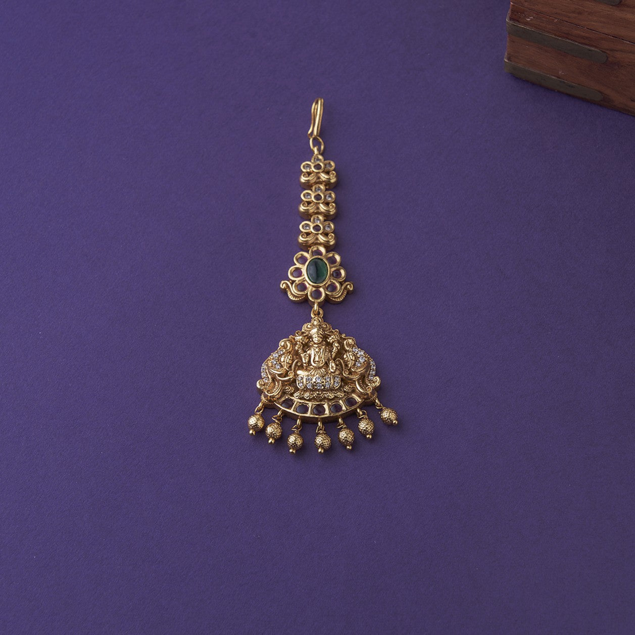 Lakshmi Maang Tikka SM48130