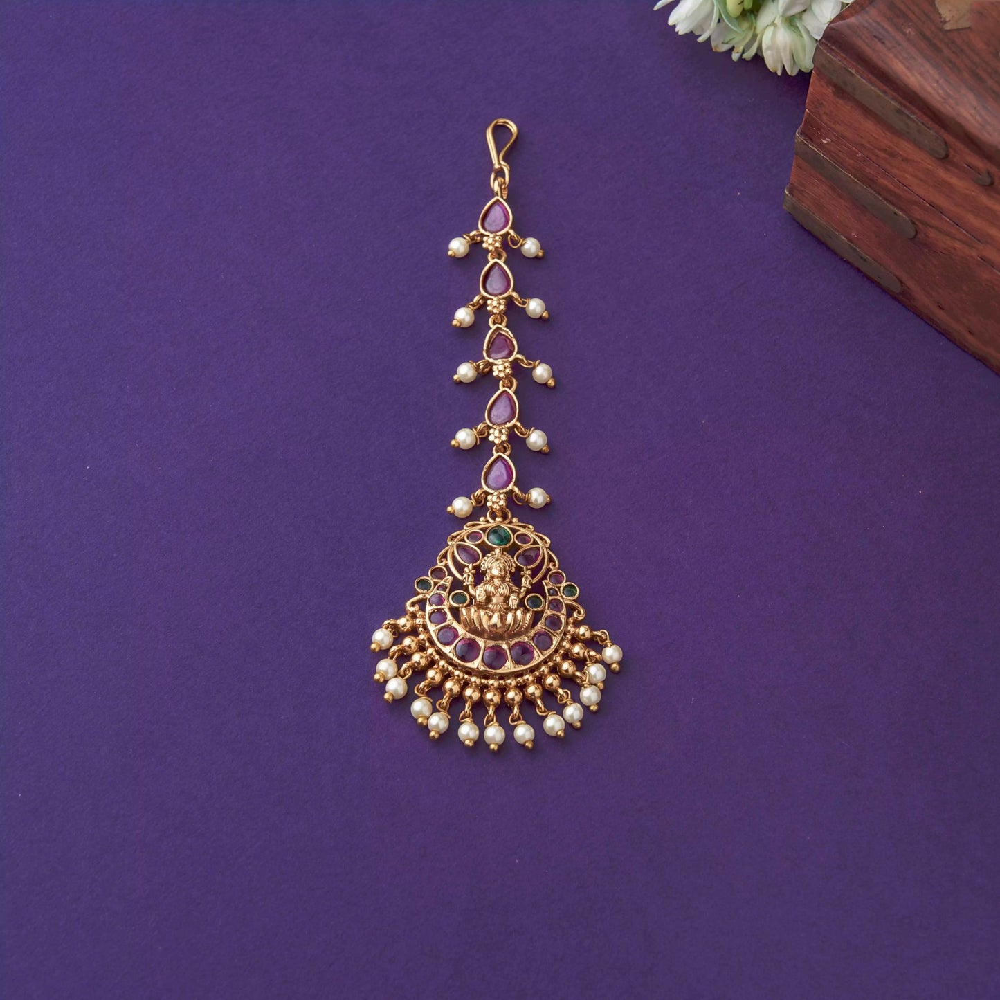 Lakshmi Maang Tikka SM48132