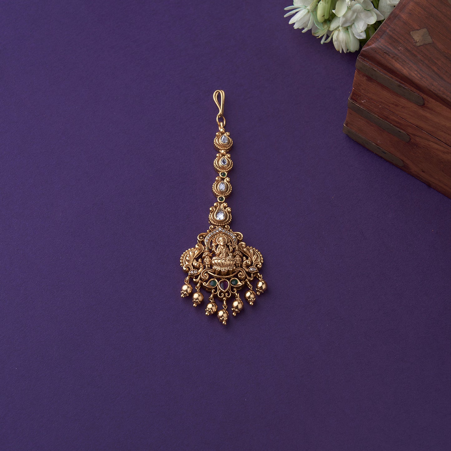 Lakshmi Maang Tikka SM48101