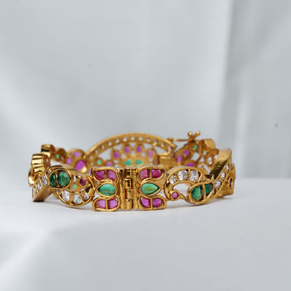 Ruby Emerald Kada SM60172