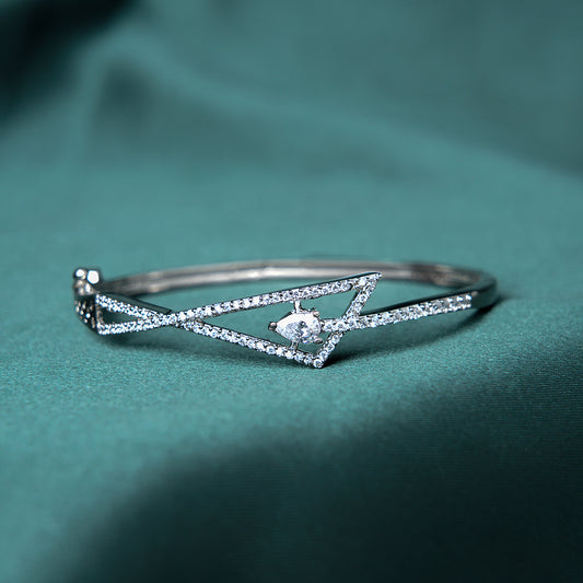 Classic Zircon Bracelet
