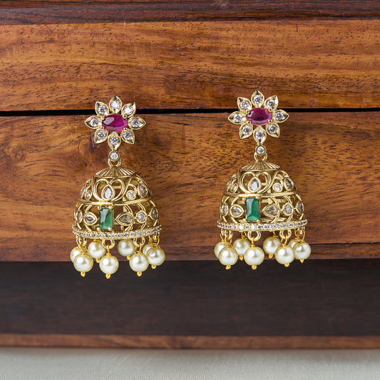 Elegant Floral Jhumka SM72305
