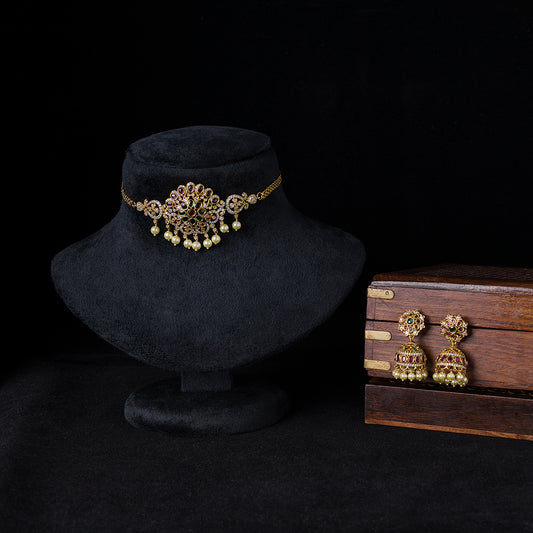 Traditional Choker SM51305