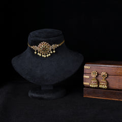 Traditional Choker SM51305