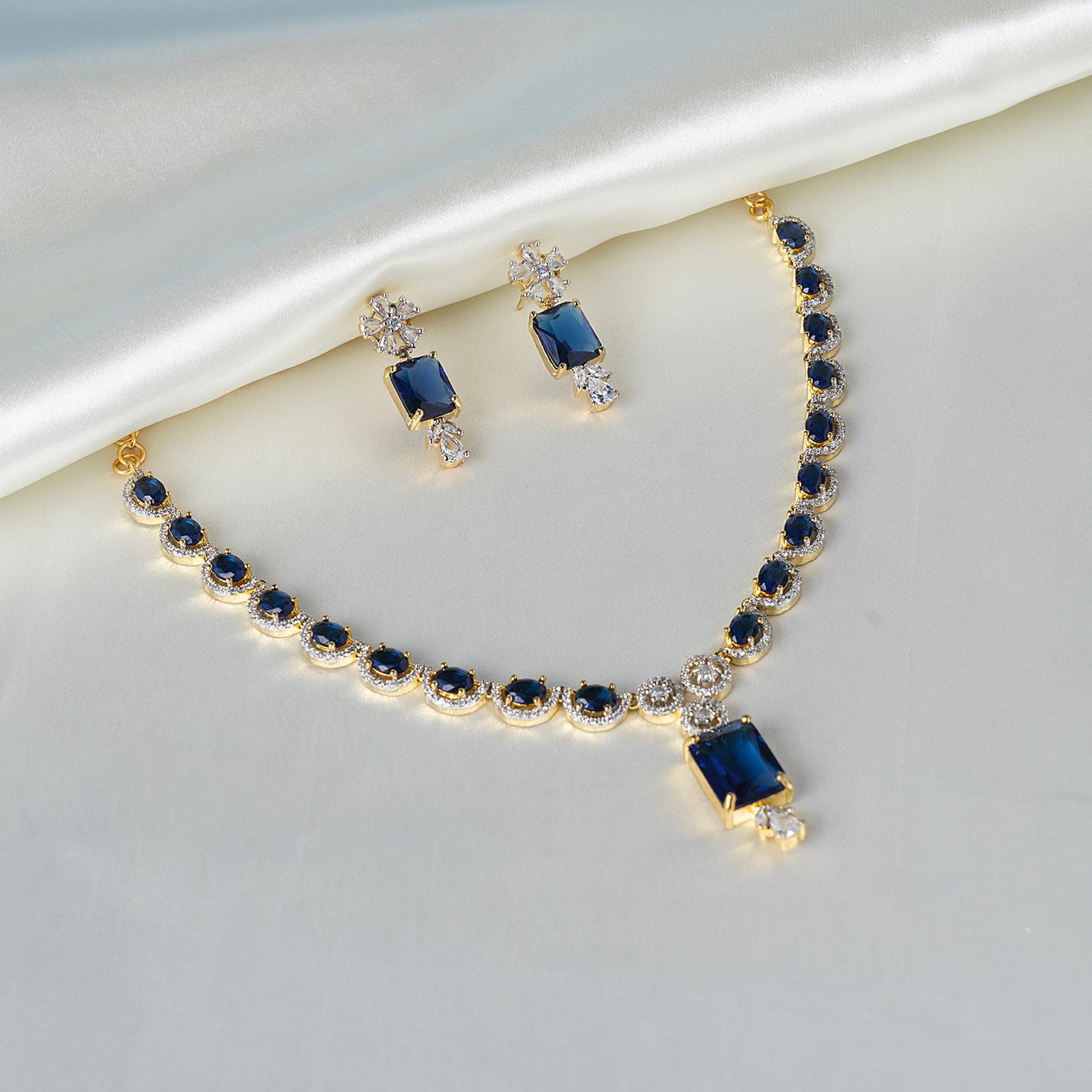 Royal Blue Necklace SM77309
