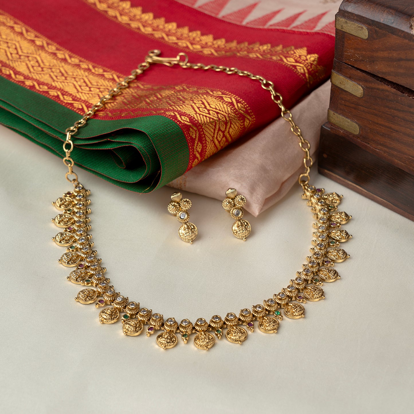 Traditional Lakshmi Kasu Necklace SM7304