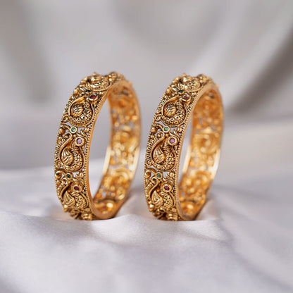 Swan Grace Bangles