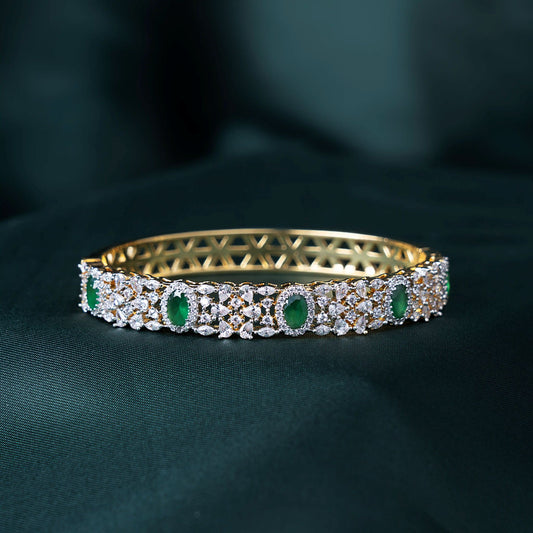 Emerald Radiance Bracelet