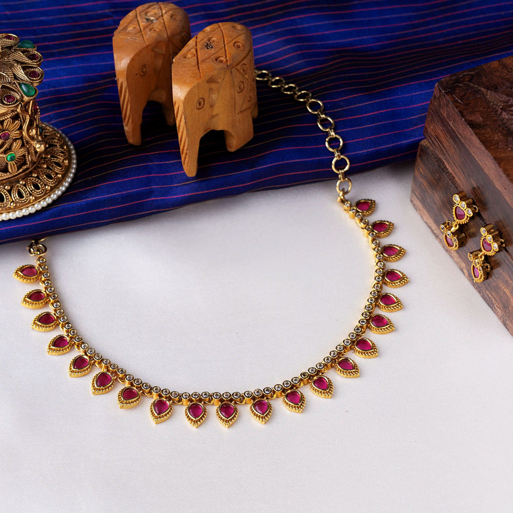 Timeless Kemp Necklace