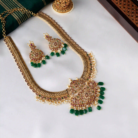 Bold Stonework Jalebi Haaram