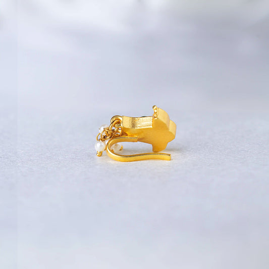 Jadau Pearl Accent Nose pin