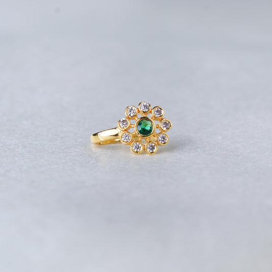 Traditional Emerald Nose pin