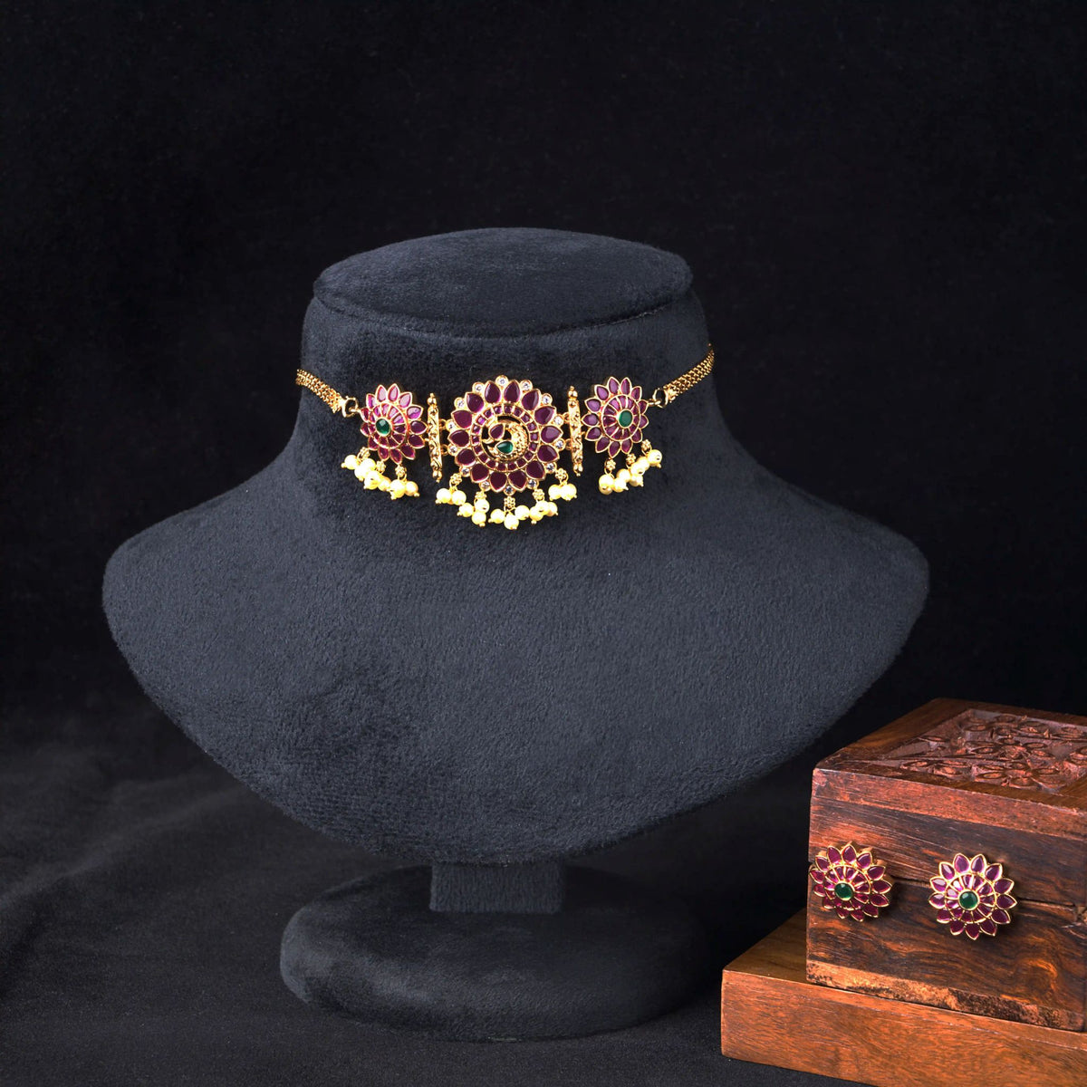 Kemp Floral Pearl Drop Bird Choker