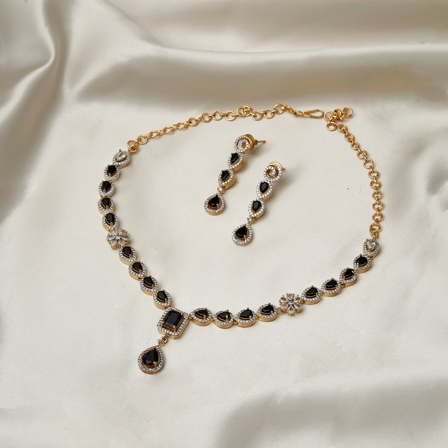Black Partywear  Necklace SM77154