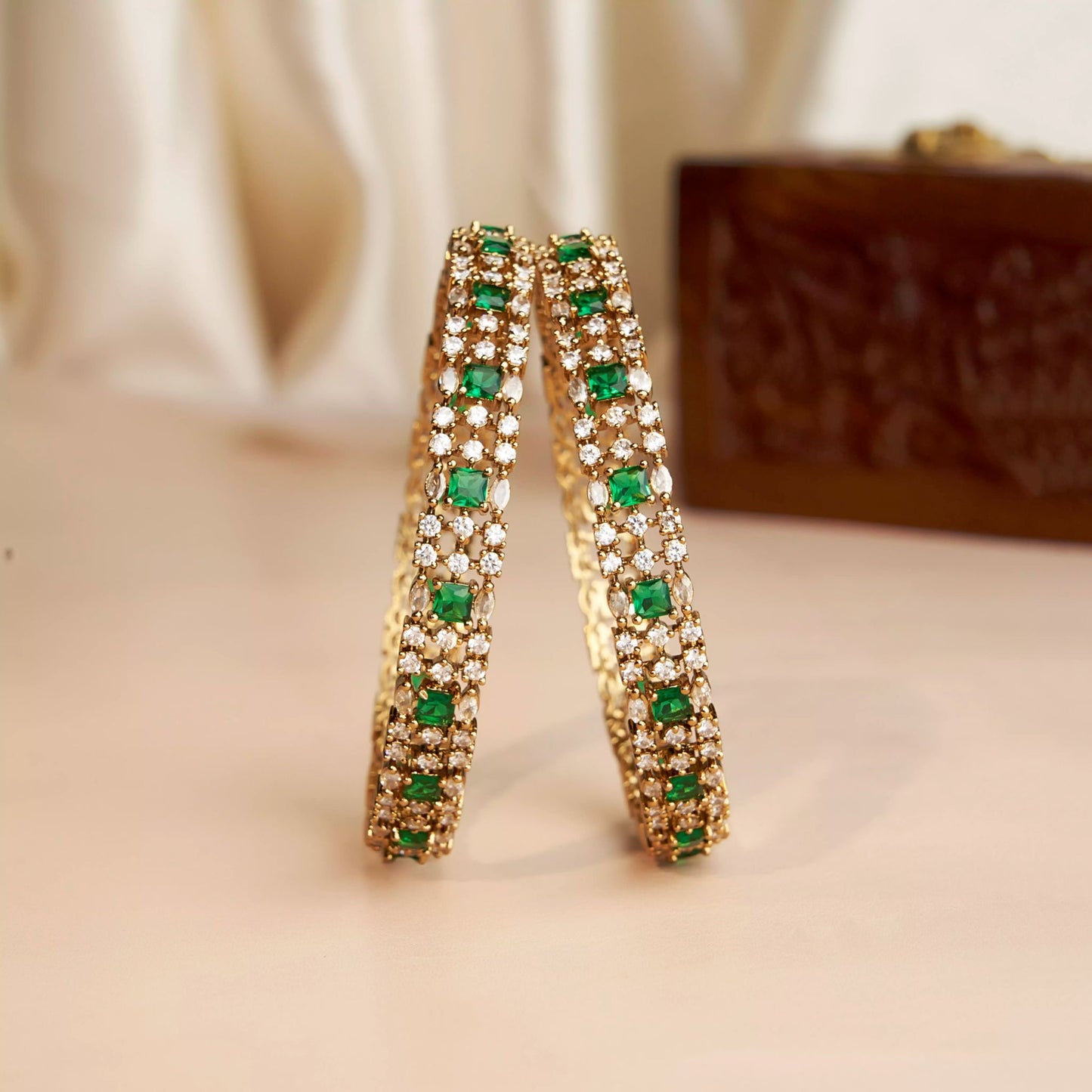 Victorian Bangles SM60139