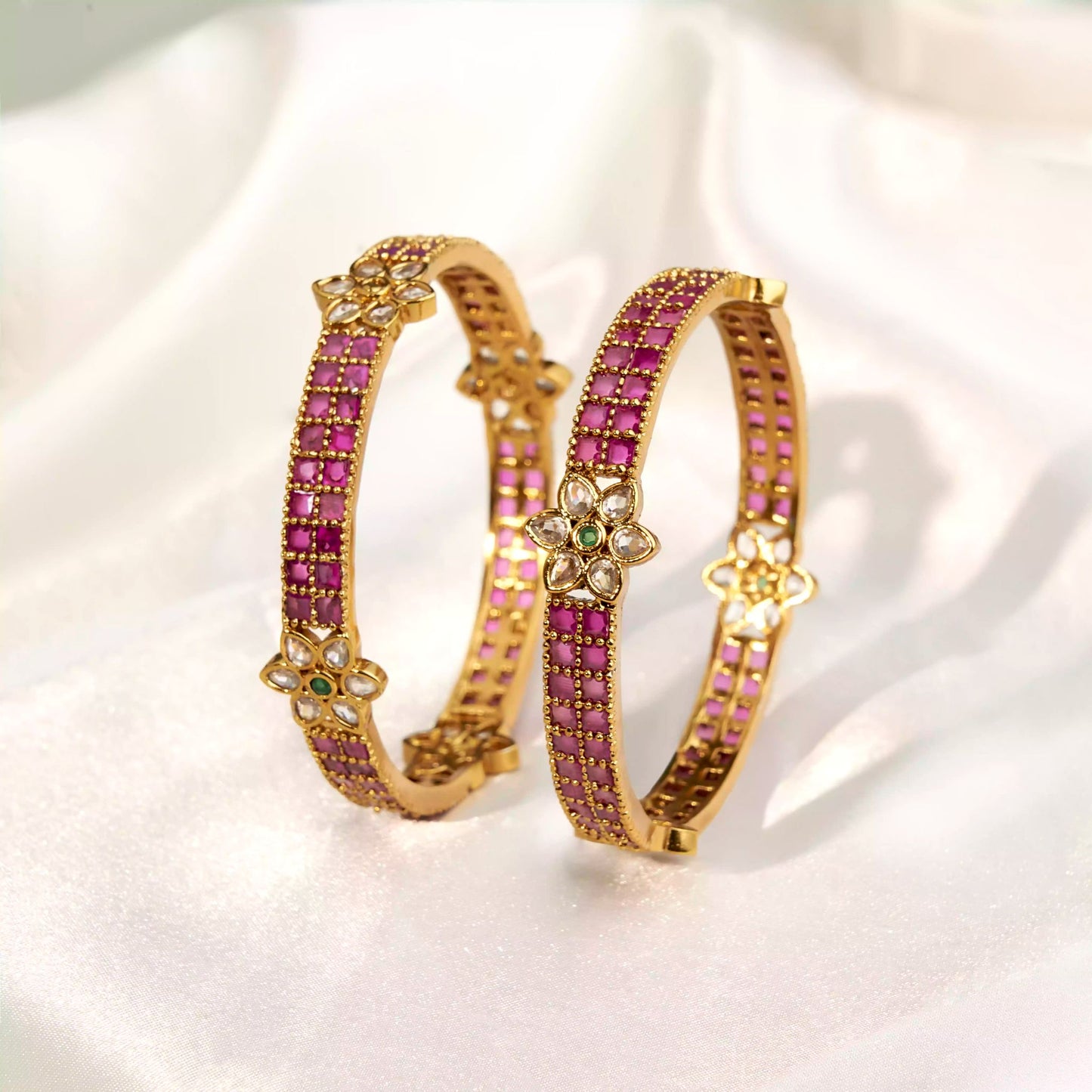 Floral Bangles SM60128