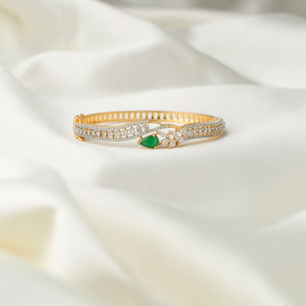 Emerald Elegance Bracelet
