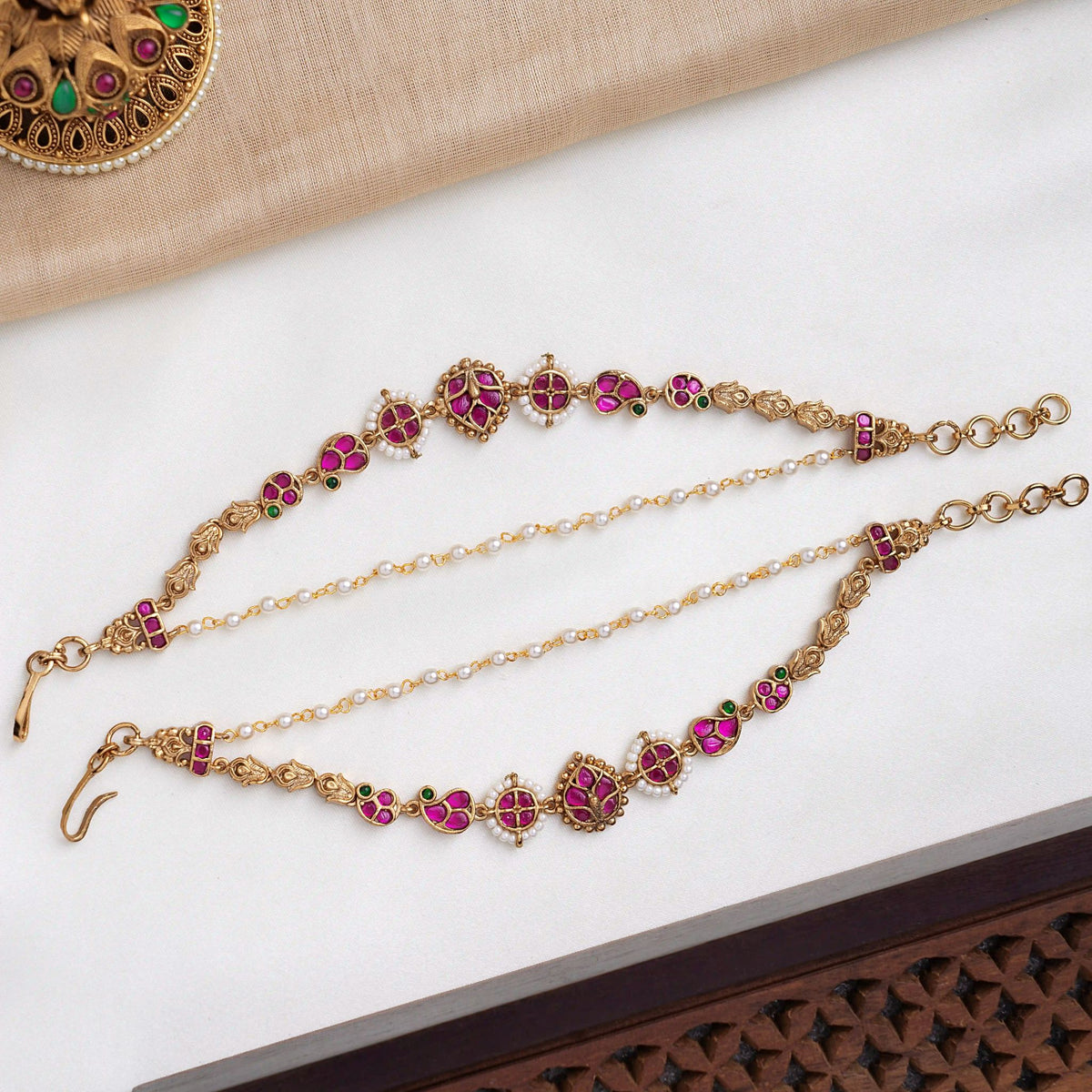 Ruby-Pearl-Earchain