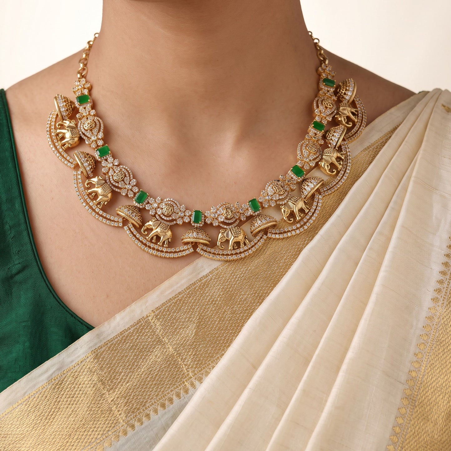 Elephant Zircon Curve Necklace
