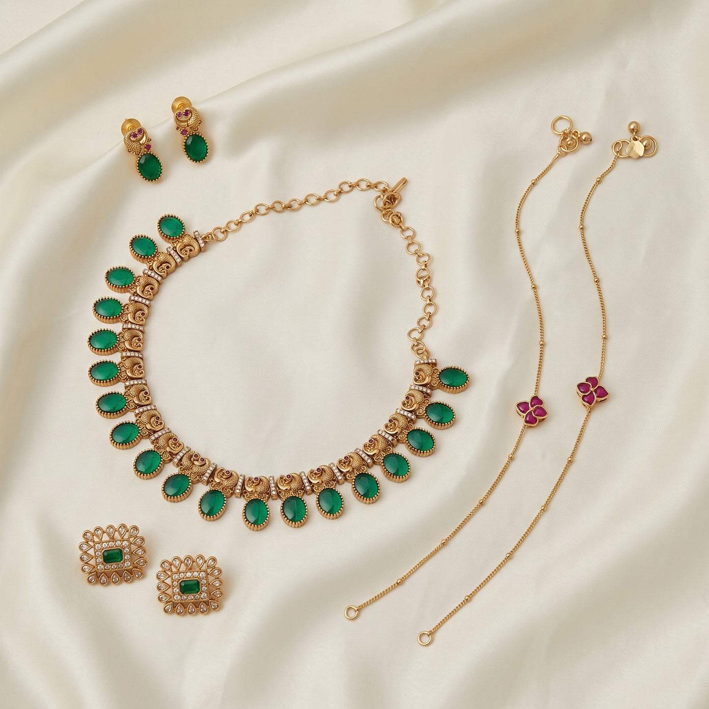 Timeless Elegance – Necklace, Studs & Anklets