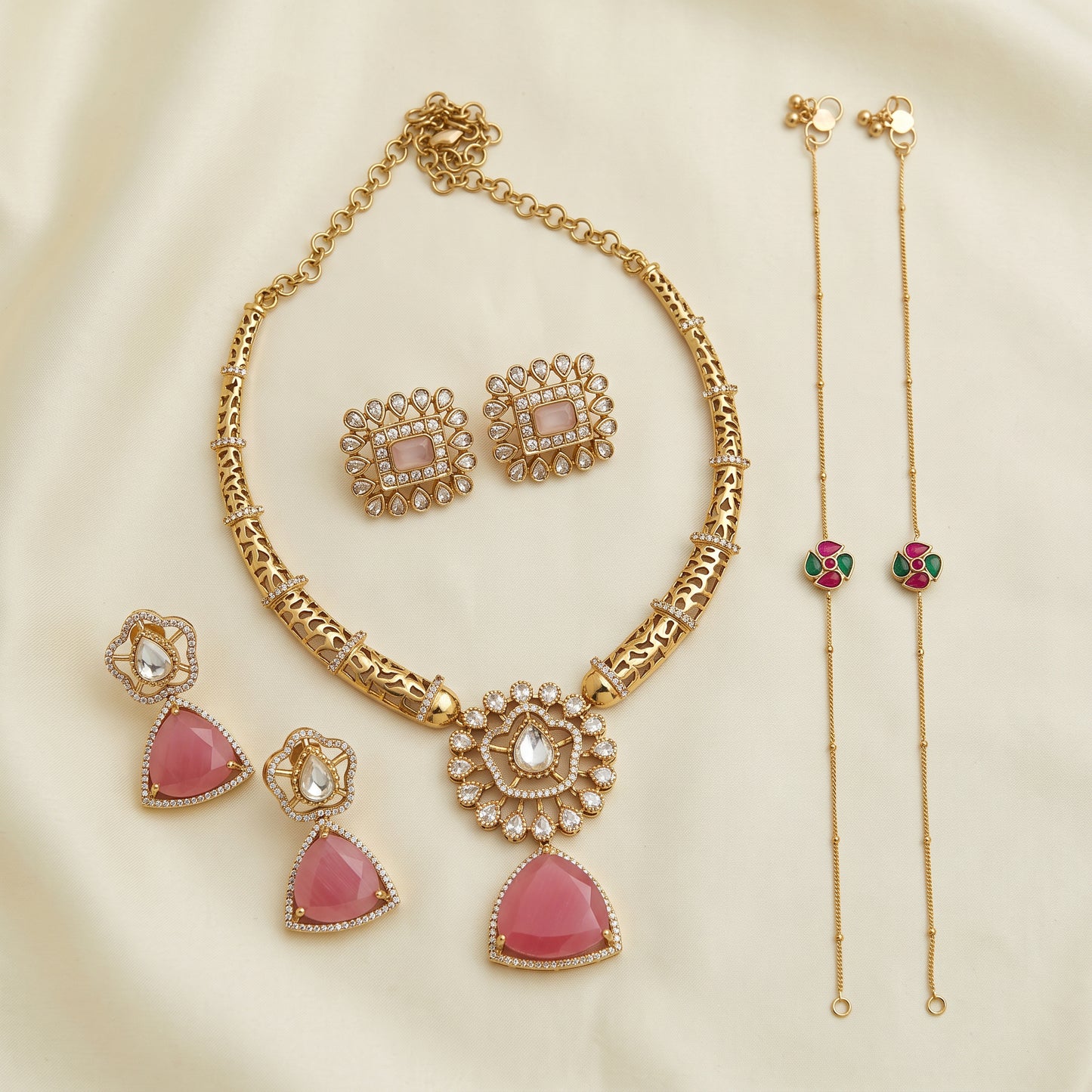 Timeless Elegance – Necklace, Studs & Anklets