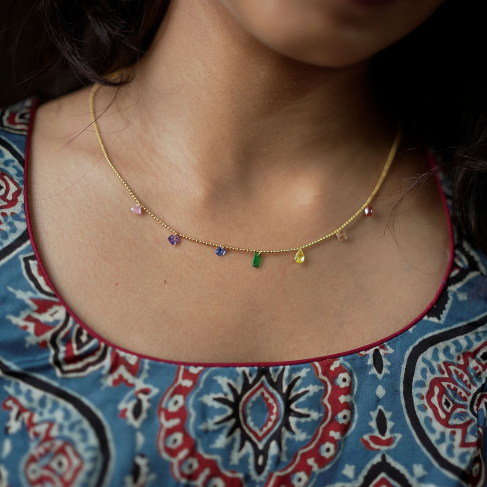 Multi-Colour Cubic Charm Chain